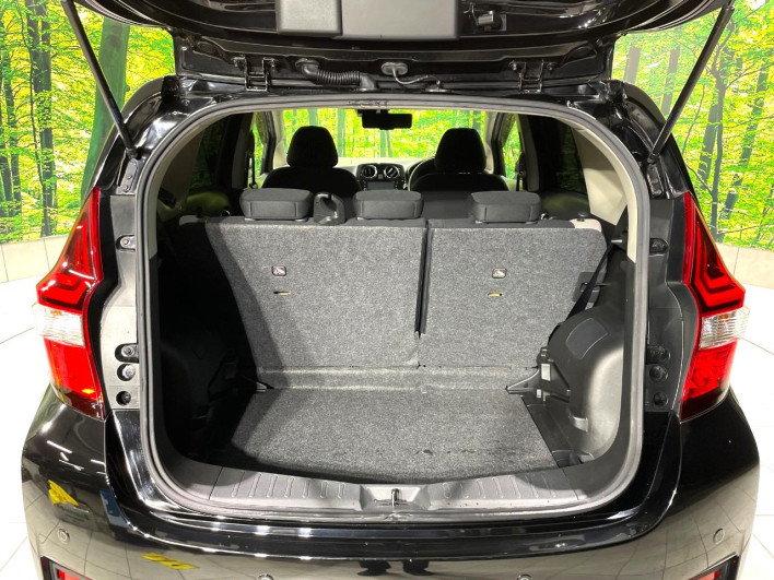 2019 Nissan Note DAA-HE12 (UW-6a1a54b03382d)[11]
