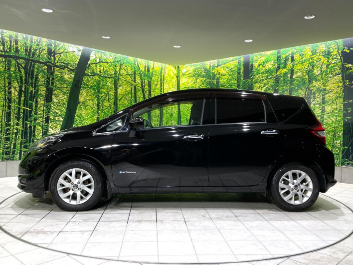2019 Nissan Note DAA-HE12 (UW-6a1a54b03382d)[6]