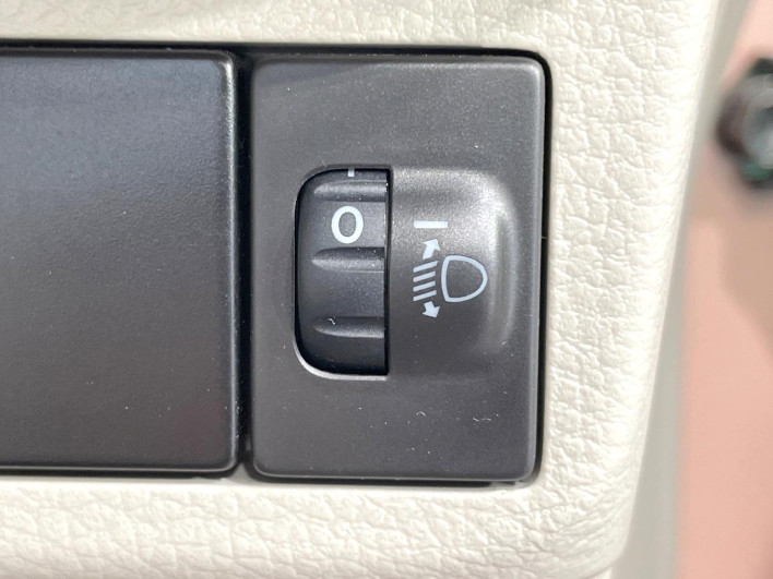 2017 Suzuki ALTO Lapin DBA-HE33S (UW-6a1a54b287eff)[23]
