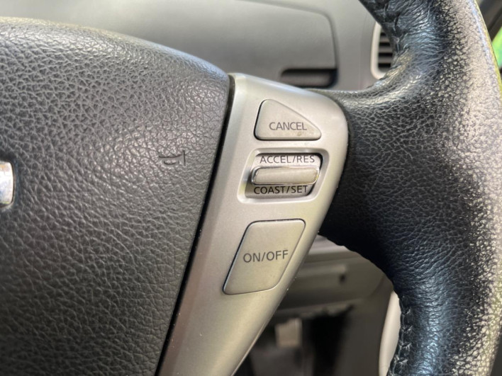 2016 Nissan Serena DAA-HFC26 (UW-6a1a54b66ca34)[23]