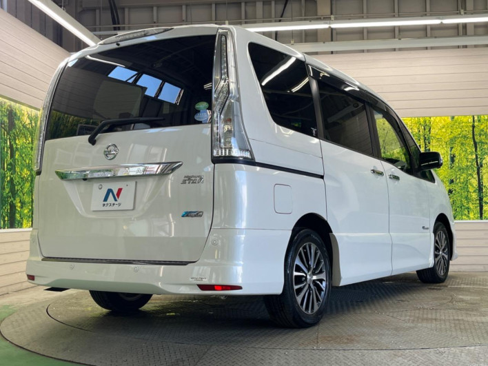 2016 Nissan Serena DAA-HFC26 (UW-6a1a54b66ca34)[10]