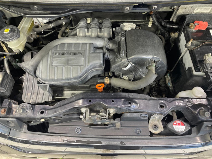 2013 Honda N-BOX CUSTOM DBA-JF1 (UW-6a1a54c947b06)[5]