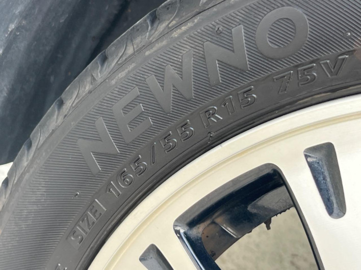 2017 Honda N-BOX CUSTOM DBA-JF1 (UW-6a1a54cef1e48)[10]