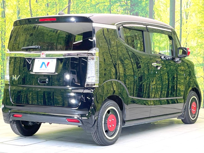 2019 Honda N-BOX Slash DBA-JF1 (UW-6a1a54cf53a96)[22]
