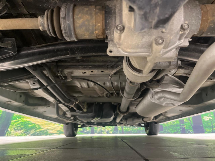 2013 Honda N-BOX CUSTOM DBA-JF2 (UW-6a1a54cf98da2)[25]
