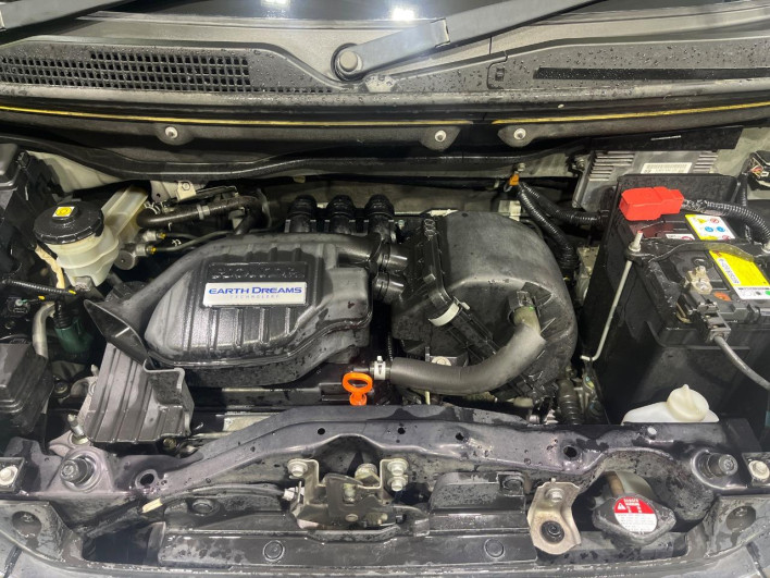 2013 Honda N-BOX CUSTOM DBA-JF2 (UW-6a1a54cf98da2)[5]