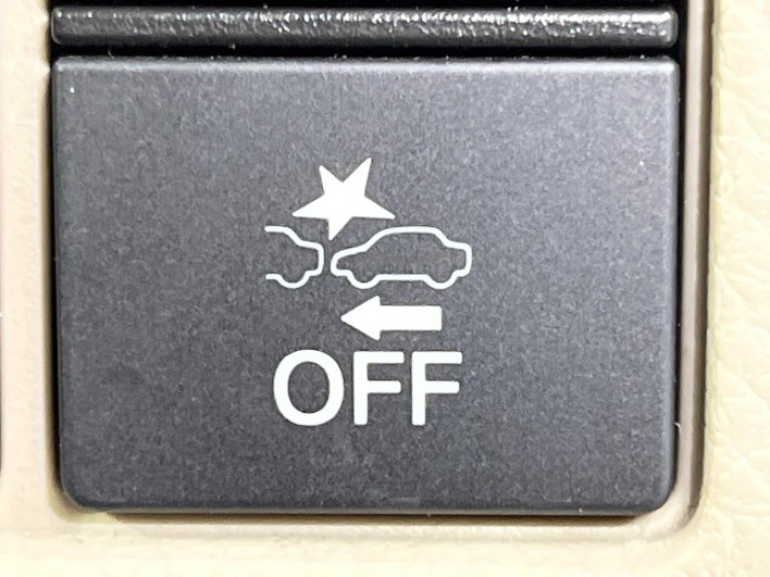 2017 Honda N-BOX DBA-JF3 (UW-6a1a54d209486)[10]