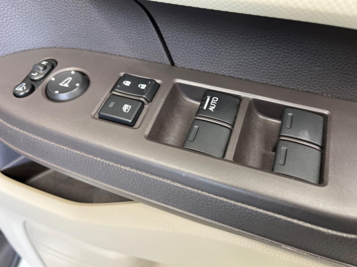 2018 Honda N-BOX DBA-JF3 (UW-6a1a54d3ccd87)[6]