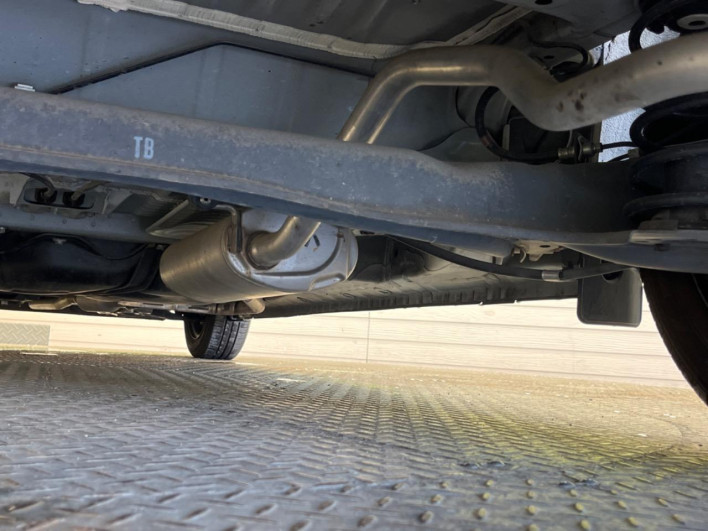 2018 Honda N-BOX DBA-JF3 (UW-6a1a54d3ccd87)[24]