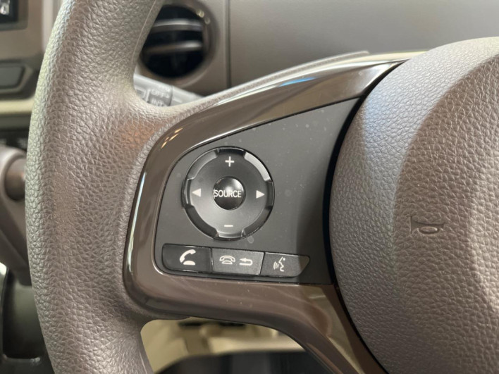 2018 Honda N-BOX DBA-JF3 (UW-6a1a54d3ccd87)[16]