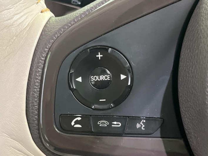 2019 Honda N-BOX DBA-JF3 (UW-6a1a54d5f12f7)[24]