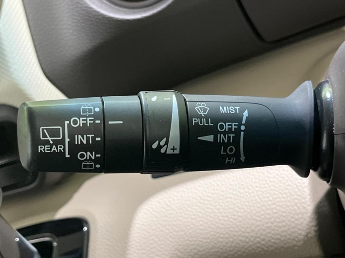 2019 Honda N-BOX DBA-JF3 (UW-6a1a54d5f12f7)[22]