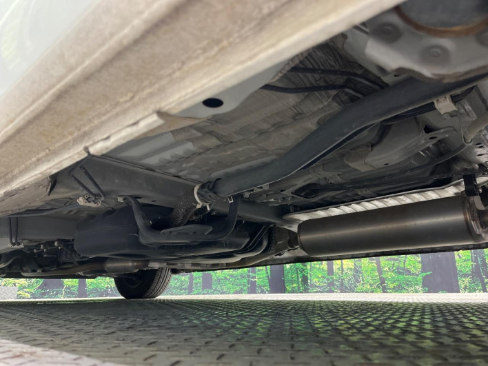 2019 Honda N-BOX DBA-JF3 (UW-6a1a54d5f12f7)[5]
