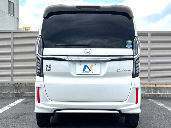 2019 Honda N-BOX CUSTOM DBA-JF3 (UW-6a1a54d83e5a4)[21]
