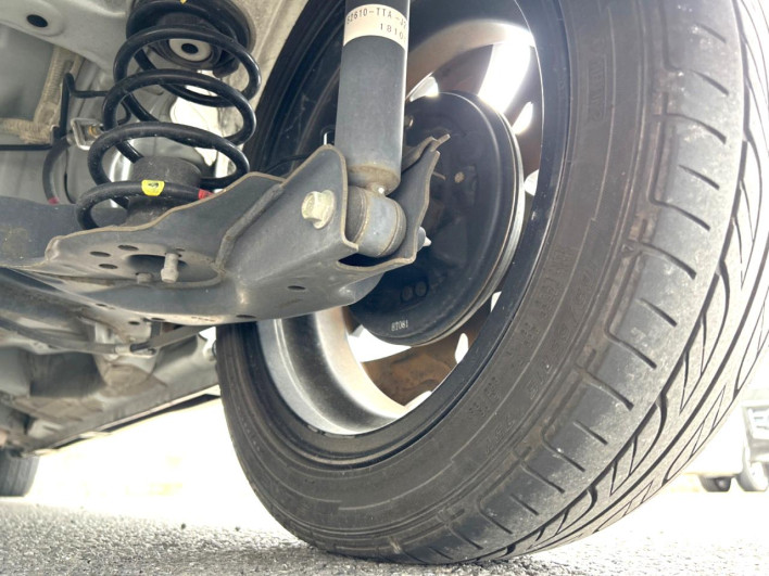 2019 Honda N-BOX CUSTOM DBA-JF3 (UW-6a1a54d83e5a4)[23]