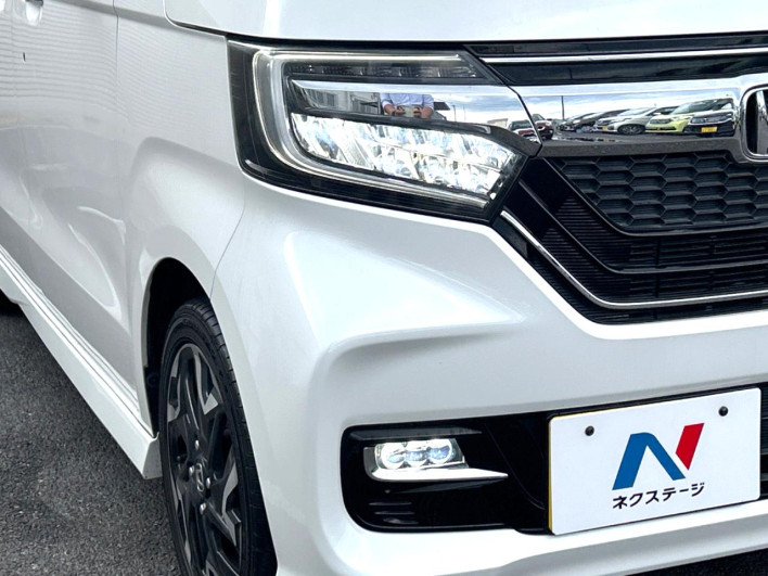 2019 Honda N-BOX CUSTOM DBA-JF3 (UW-6a1a54d83e5a4)[11]