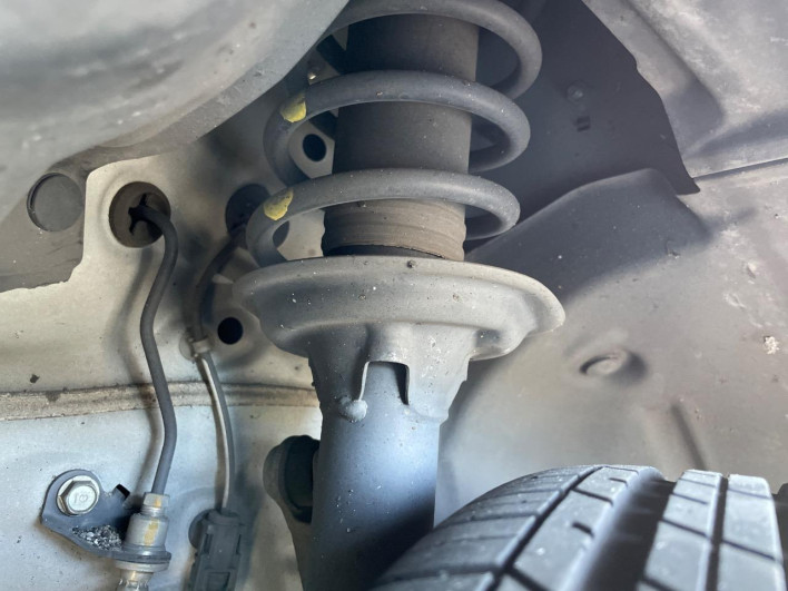 2020 Honda N-BOX CUSTOM 6BA-JF3 (UW-6a1a54d8d89c4)[27]