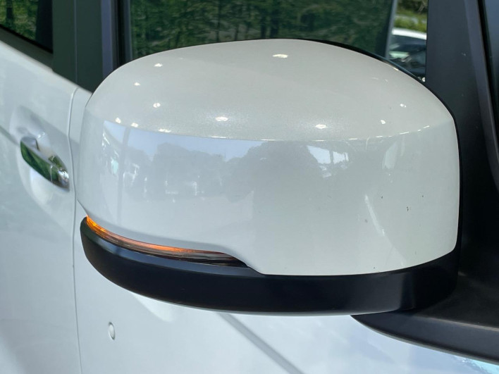 2020 Honda N-BOX CUSTOM 6BA-JF3 (UW-6a1a54d8d89c4)[24]