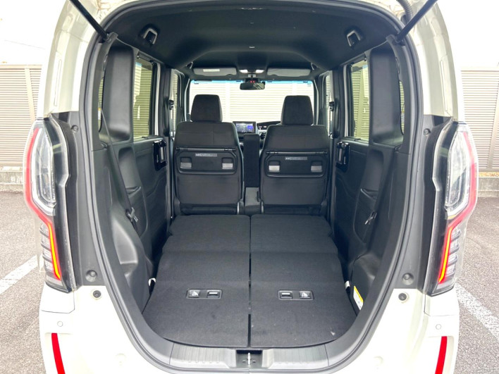 2021 Honda N-BOX CUSTOM 6BA-JF3 (UW-6a1a54dd620f8)[25]