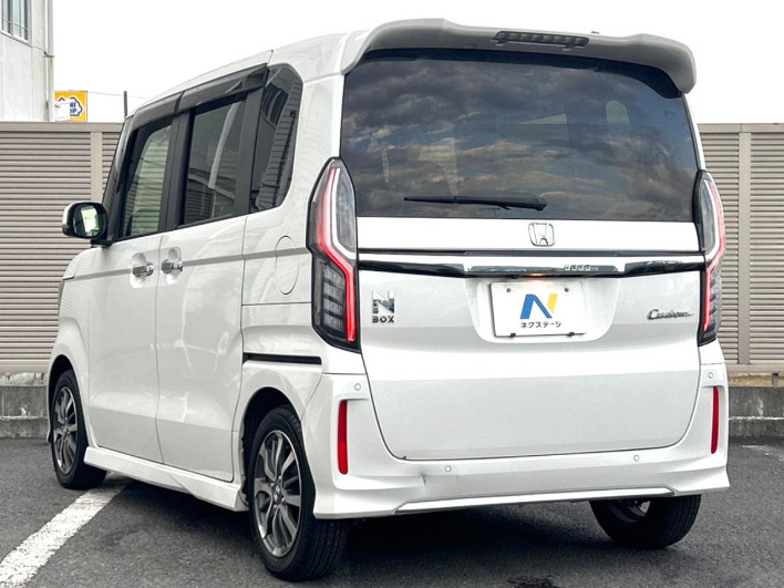 2021 Honda N-BOX CUSTOM 6BA-JF3 (UW-6a1a54dd620f8)[20]
