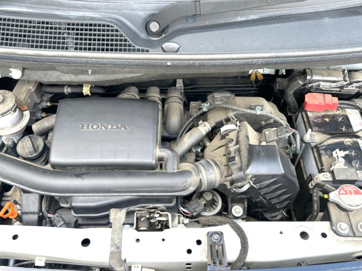 2021 Honda N-BOX CUSTOM 6BA-JF3 (UW-6a1a54dd620f8)[16]