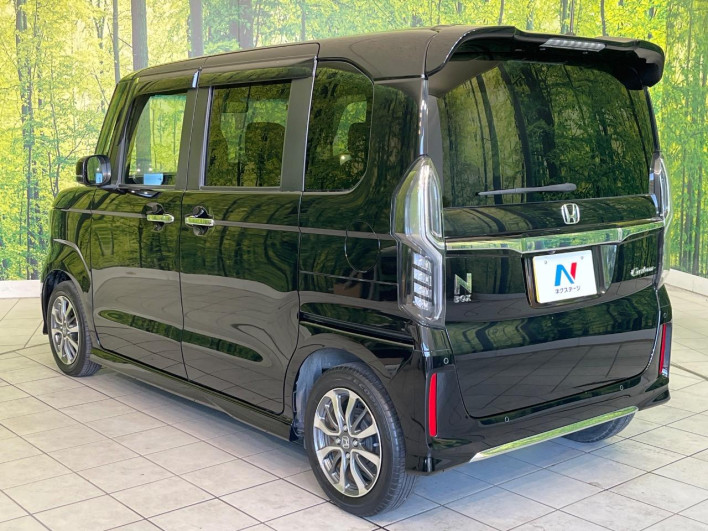 2021 Honda N-BOX CUSTOM 6BA-JF3 (UW-6a1a54dd63cb1)[20]