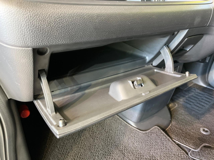 2021 Honda N-BOX CUSTOM 6BA-JF3 (UW-6a1a54dd63cb1)[19]