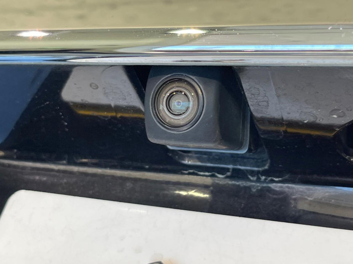 2021 Honda N-BOX CUSTOM 6BA-JF3 (UW-6a1a54dd63cb1)[22]