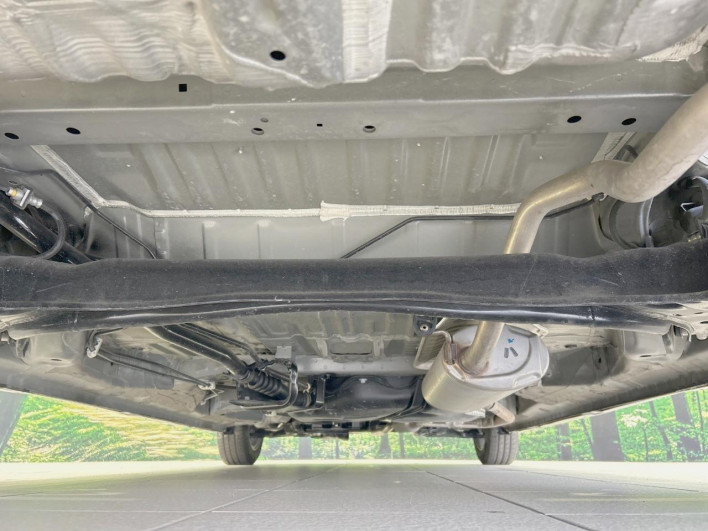 2022 Honda N-BOX CUSTOM 6BA-JF3 (UW-6a1a54de06d9f)[25]