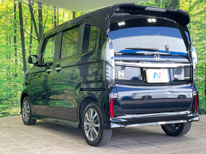 2022 Honda N-BOX CUSTOM 6BA-JF3 (UW-6a1a54dedc4ec)[18]