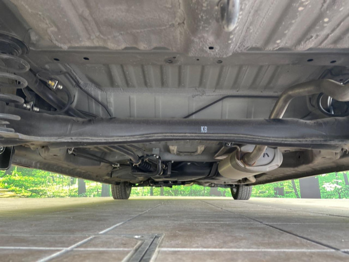 2022 Honda N-BOX CUSTOM 6BA-JF3 (UW-6a1a54dedc4ec)[21]