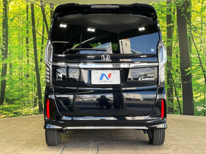 2022 Honda N-BOX CUSTOM 6BA-JF3 (UW-6a1a54dedc4ec)[17]