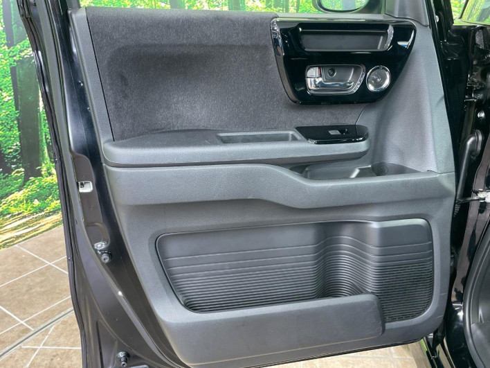 2022 Honda N-BOX CUSTOM 6BA-JF3 (UW-6a1a54dedc4ec)[27]