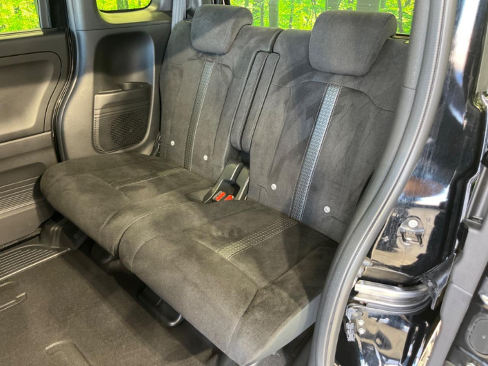 2023 Honda N-BOX CUSTOM 6BA-JF3 (UW-6a1a54dfa8780)[6]