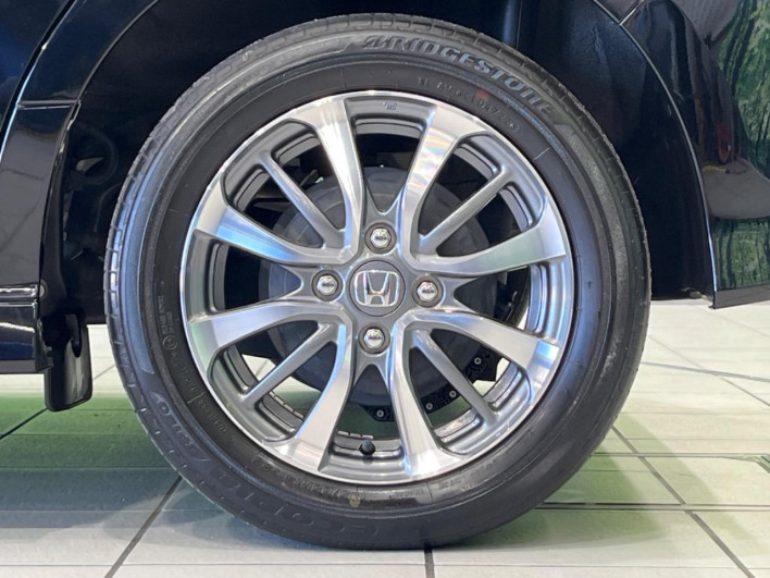 2023 Honda N-BOX CUSTOM 6BA-JF3 (UW-6a1a54dfa8780)[8]