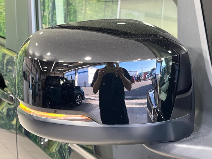 2023 Honda N-BOX 6BA-JF3 (UW-6a1a54dfc4348)[12]