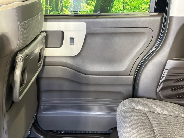 2023 Honda N-BOX 6BA-JF3 (UW-6a1a54dfc4348)[22]