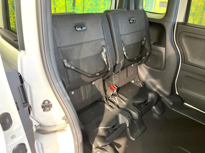 2023 Honda N-BOX CUSTOM 6BA-JF3 (UW-6a1a54e0815e4)[26]
