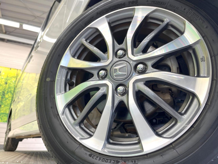 2023 Honda N-BOX CUSTOM 6BA-JF3 (UW-6a1a54e0815e4)[17]