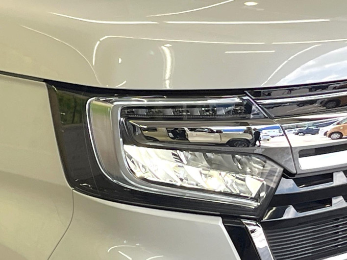 2023 Honda N-BOX CUSTOM 6BA-JF3 (UW-6a1a54e0815e4)[16]