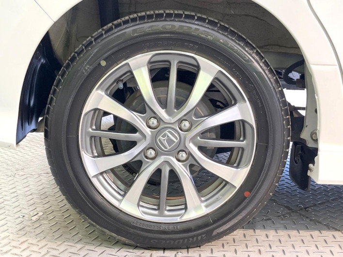 2023 Honda N-BOX CUSTOM 6BA-JF3 (UW-6a1a54e0815e4)[22]