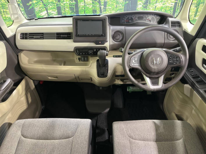 2017 Honda N-BOX DBA-JF4 (UW-6a1a54e20a6b3)[18]