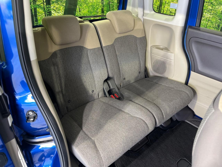 2017 Honda N-BOX DBA-JF4 (UW-6a1a54e20a6b3)[16]
