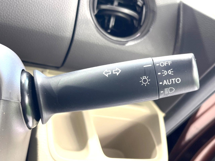 2020 Honda N-BOX 6BA-JF4 (UW-6a1a54e2b4d10)[24]