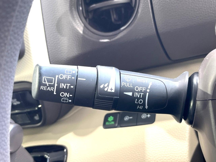 2020 Honda N-BOX 6BA-JF4 (UW-6a1a54e2b4d10)[25]