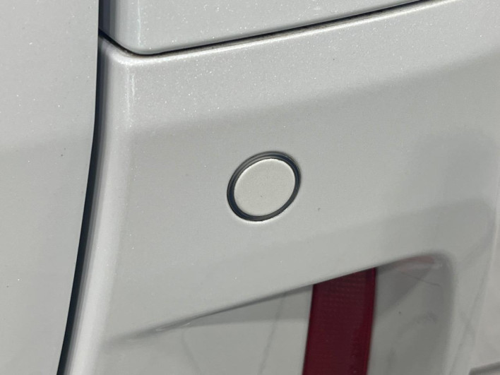 2022 Honda N-BOX CUSTOM 6BA-JF4 (UW-6a1a54e3d2401)[29]
