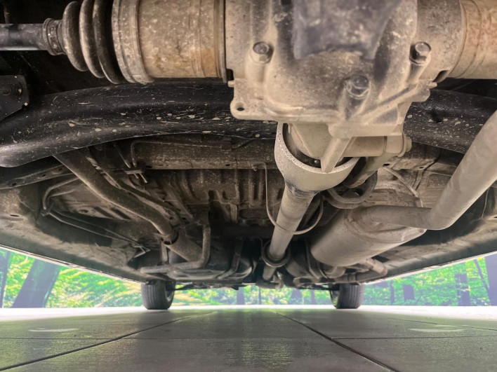 2022 Honda N-BOX CUSTOM 6BA-JF4 (UW-6a1a54e3d2401)[27]
