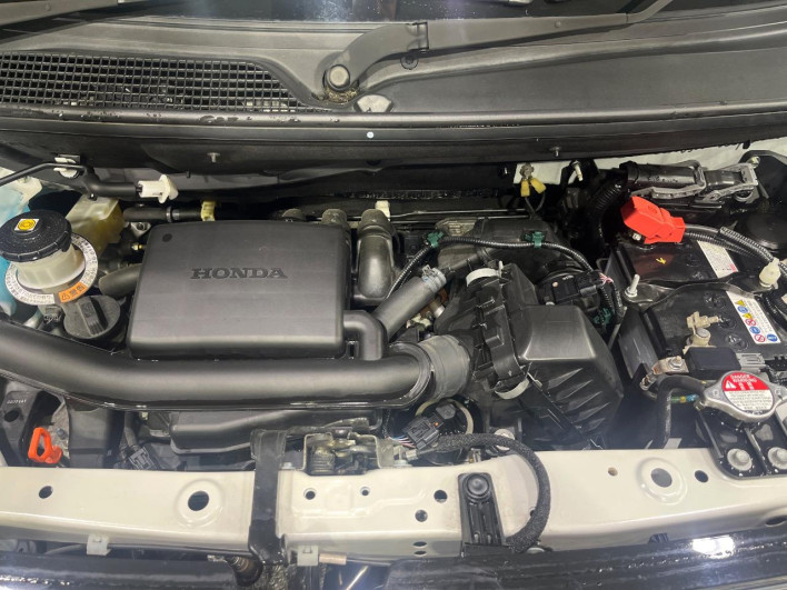 2022 Honda N-BOX CUSTOM 6BA-JF4 (UW-6a1a54e3d2401)[7]