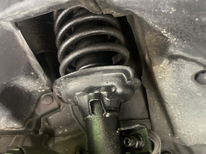 2022 Honda N-BOX CUSTOM 6BA-JF4 (UW-6a1a54e3d2401)[4]