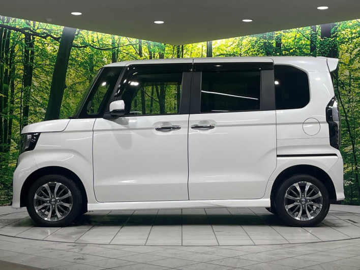 2022 Honda N-BOX CUSTOM 6BA-JF4 (UW-6a1a54e3d2401)[14]